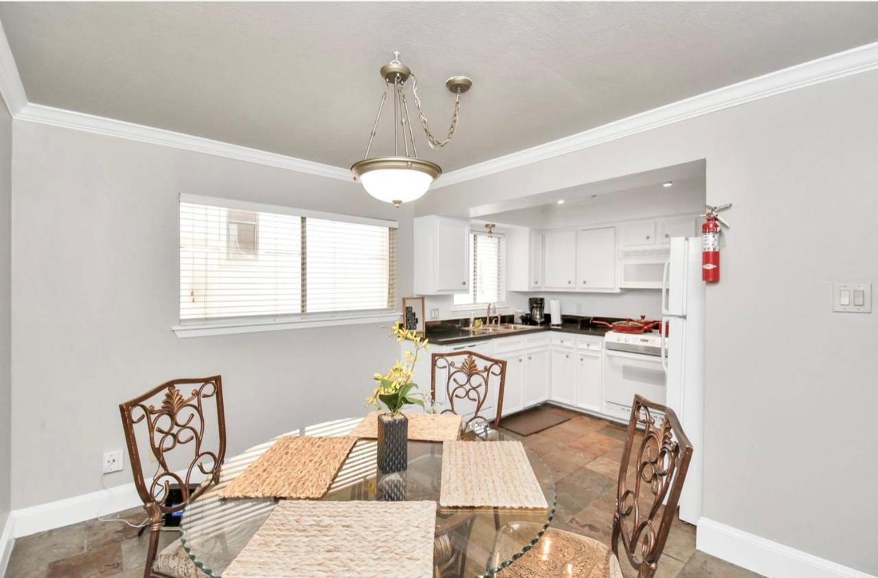 יוסטון Stunning Private Room In Town Home מראה חיצוני תמונה